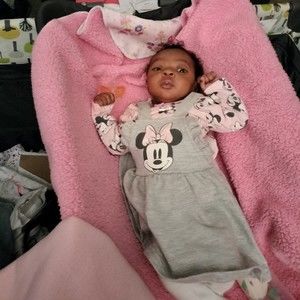 Meet your Posher, Ellis